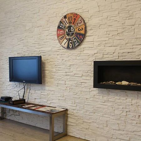 Apartment Argentinska 8 프라하 외부 사진